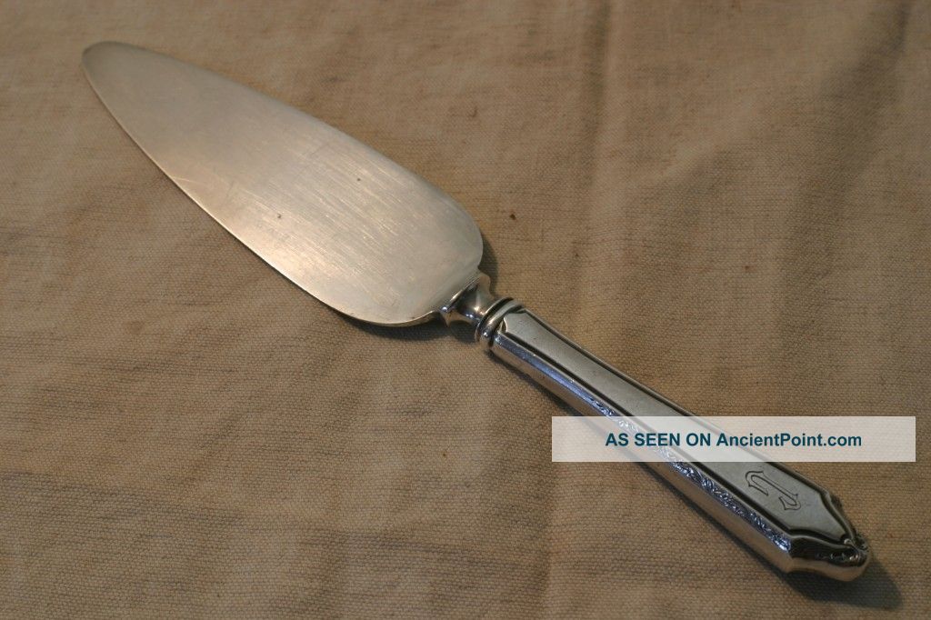 2.  83oz Towle Sterling Silver Handle Cake Server Virginia Carvel Pattern (scrap?) Towle photo