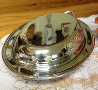 Wm Rogers Silverplate Vegetable Dish With Glass Liner And Dual Handled Lid photo
