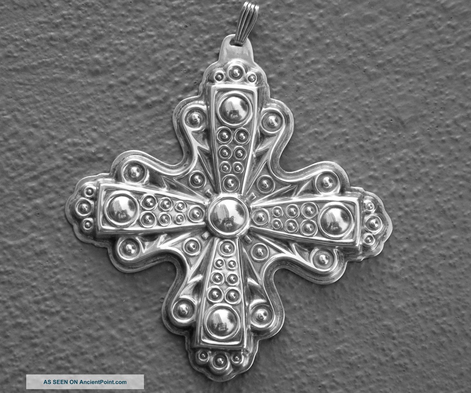 Reed & Barton Christmas Cross 1972 Sterling Silver Limited Edition Other photo