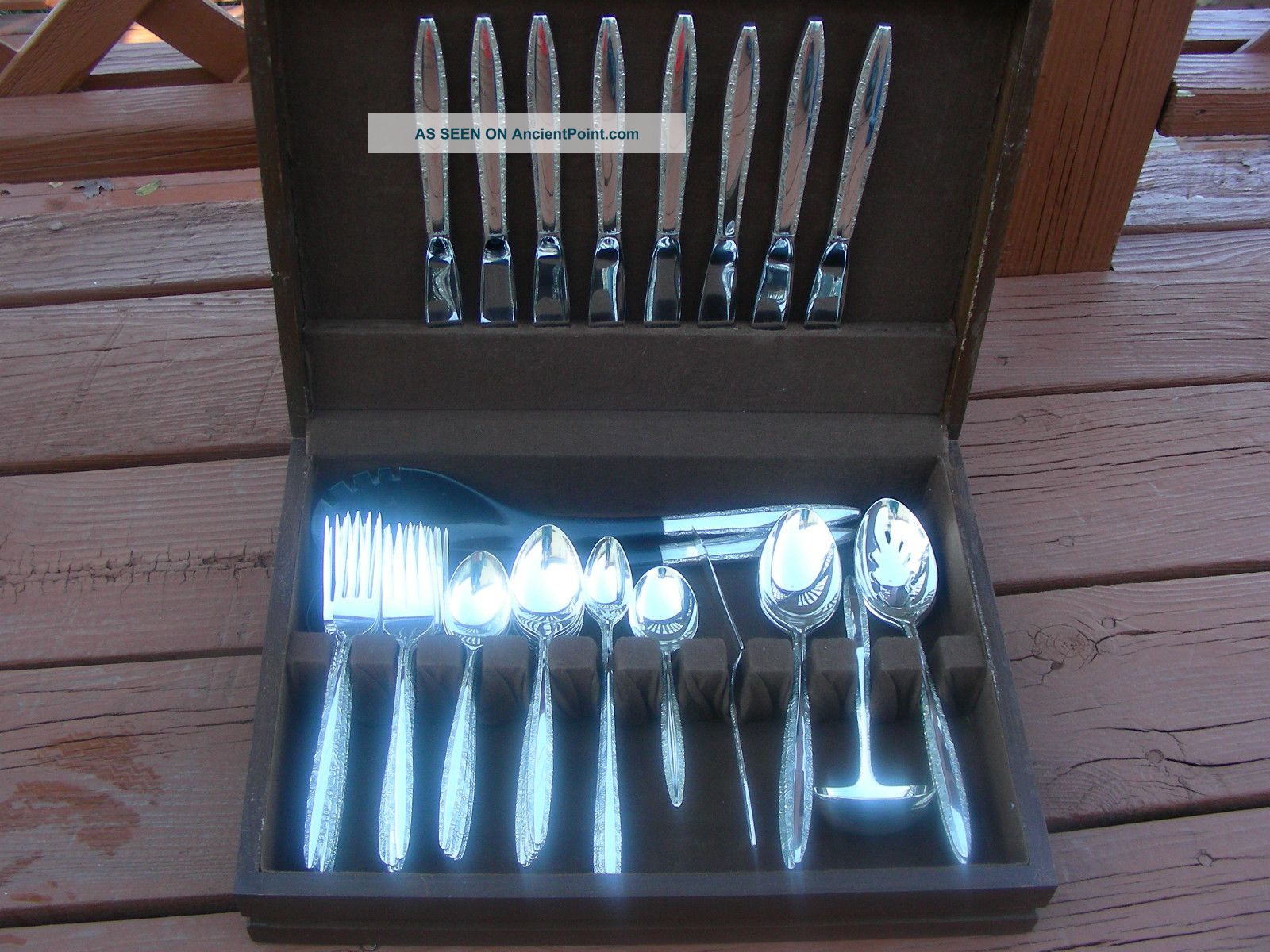 Towle Mfg Silverware Candleglow Silver Plate Flatware Set Serves 8,  1968 Towle photo
