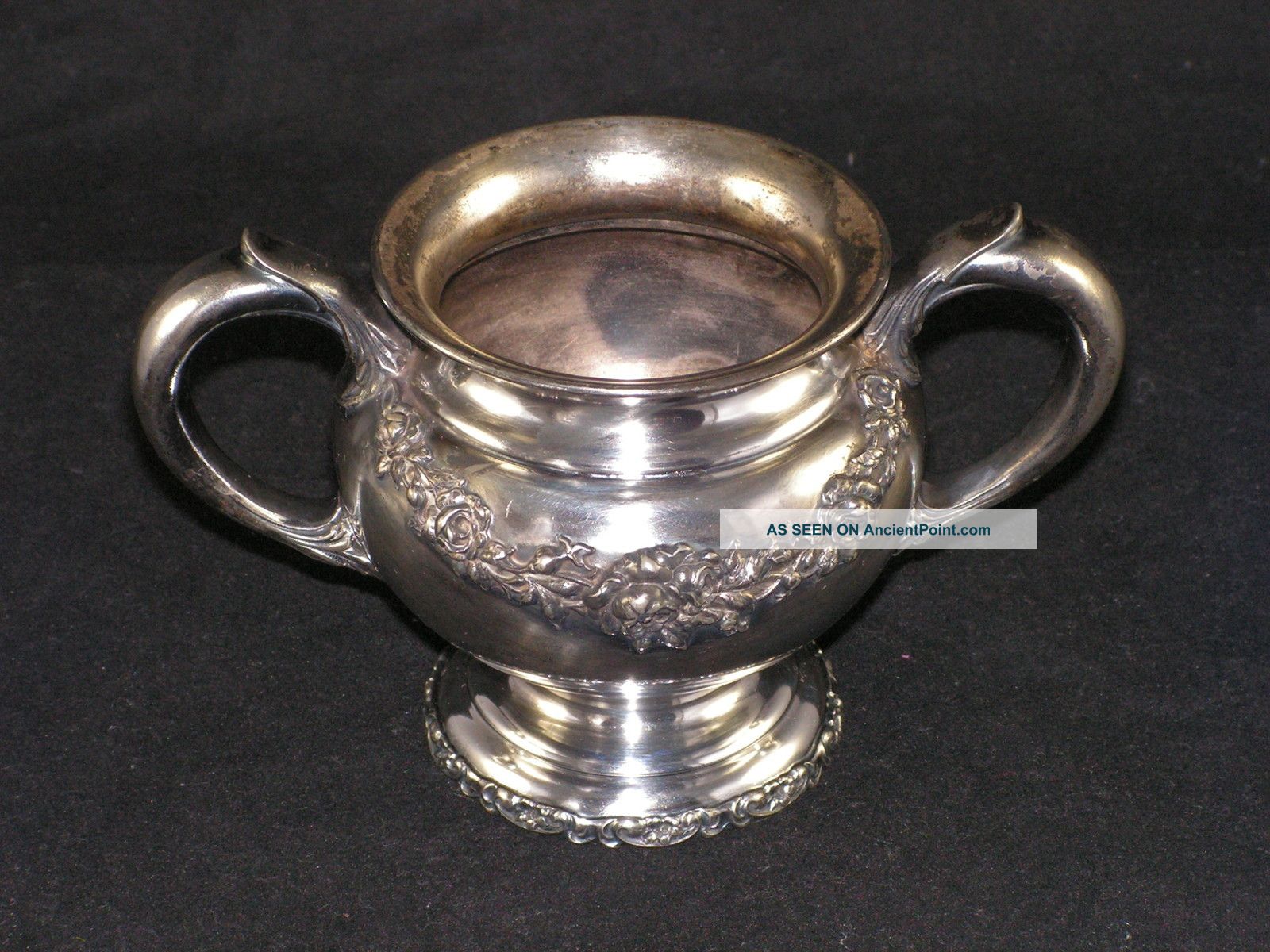 1875 Wallace Bros 1920 ' S Silver Pedestal Open Sugar Bowl Quadruple Plate 88 Creamers & Sugar Bowls photo