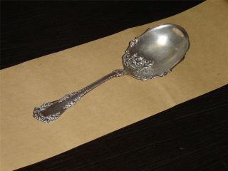 1847 Rogers Berkshire Solid Smooth Berry Or Casserole Spoon Vgu (254h) photo