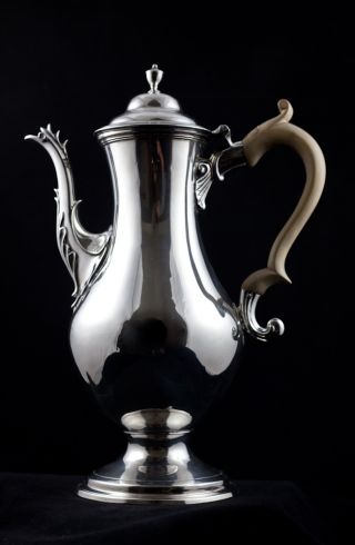 18th C.  George Iii Sterling Silver Coffee Pot By John King,  1790 photo