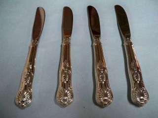 4 Kings Butter Spreaders - Great Reed & Barton Classic - Clean & Table Ready photo
