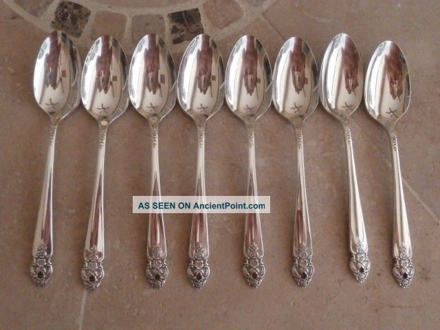 Oneida Prestige Distinction 8 Pc Silverplate Teaspoons Flatware Oneida/Wm. A. Rogers photo