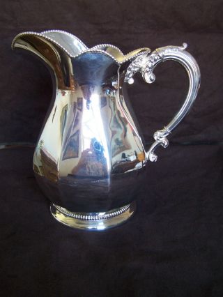 Silverplate Pitcher Wilcox Silver Plat Co.  Meriden Ct.  No Scratches No Dents Vg+ photo