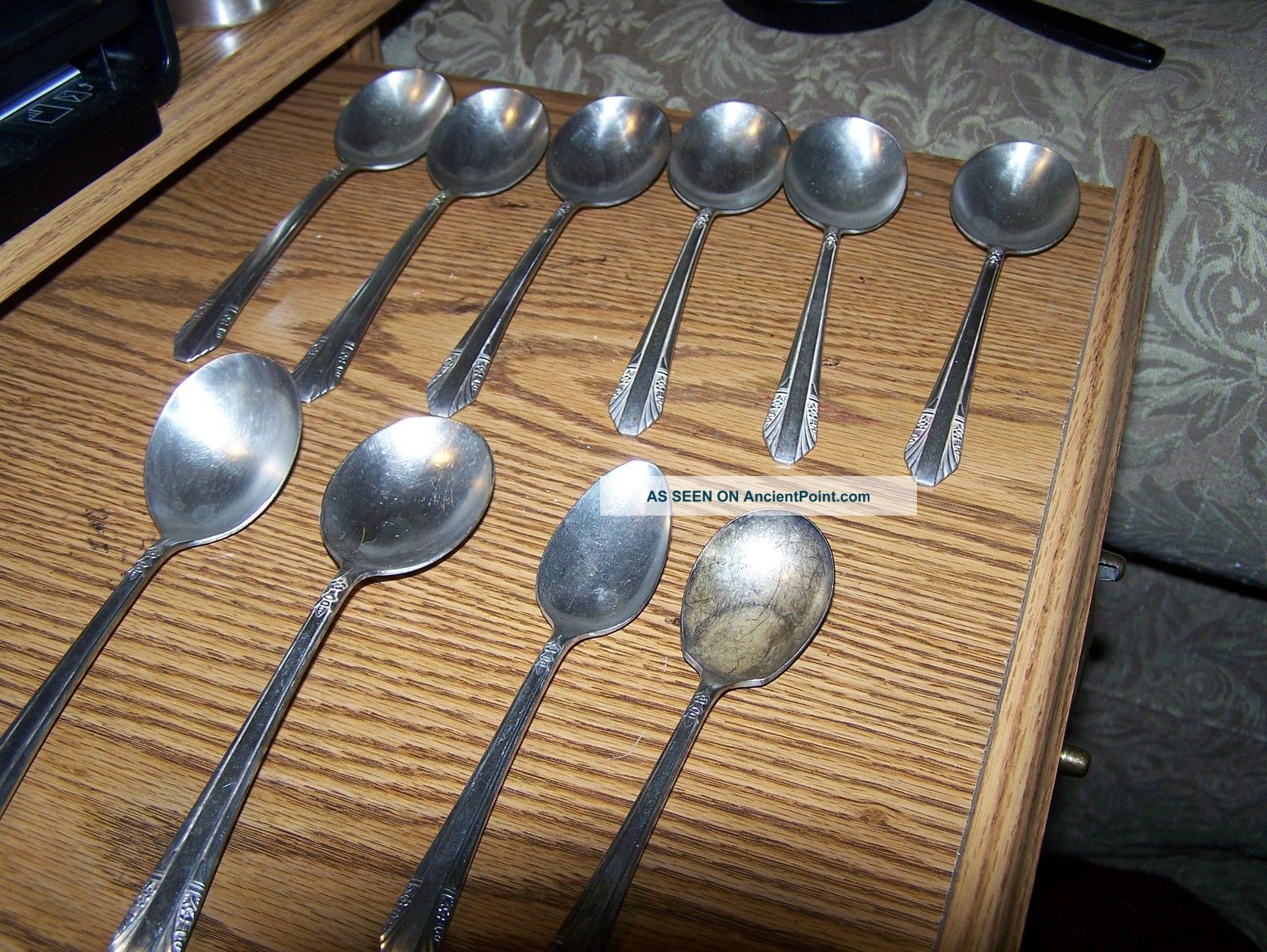 Rogers & Bro.  Sectional Spoons,  Xii Is International Silver,  9 Spoons Ect. Other photo
