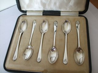Vintage Boxed 6 Coffee Spoons Demi Tasse Silver Plate - By Walker & Hall Quality photo