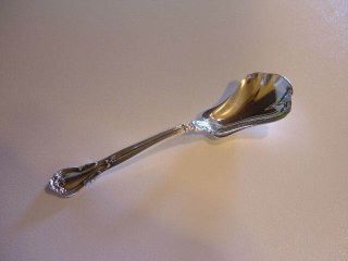 Solid Sterling Silver Sugar Shell Shaped Serving Spoon By Gorham - 