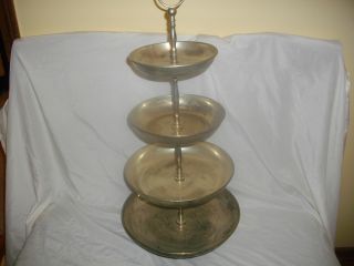 International Silverplate 4 Multi Size Round Tiered Fruit Or Candy Centerpiece photo