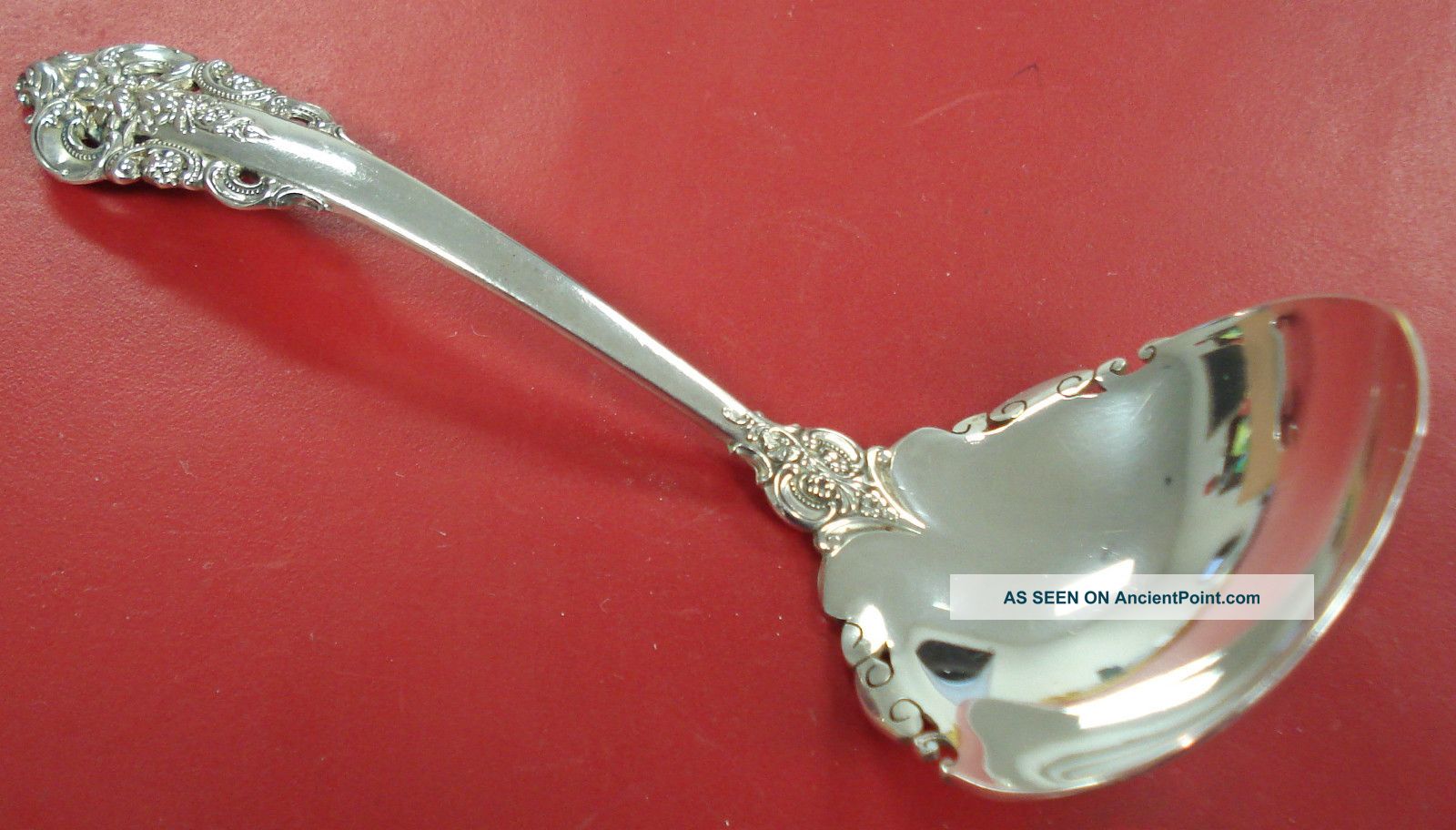 Grand Baroque By Wallace,  Sterling Silver,  6 1/2 Inch Gravy Ladle 83 Grams Wallace photo