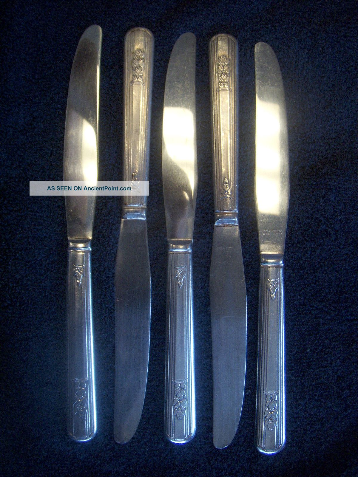 Set (5) Oneida 1938 Rosalie Pattern Sterling Silver Plated Knives + (1) Butter Oneida/Wm. A. Rogers photo