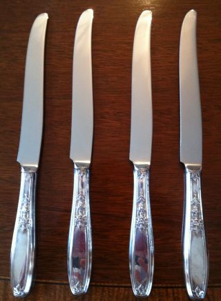 4 Rogers Ambassador Dinner Knives 9 1/2 