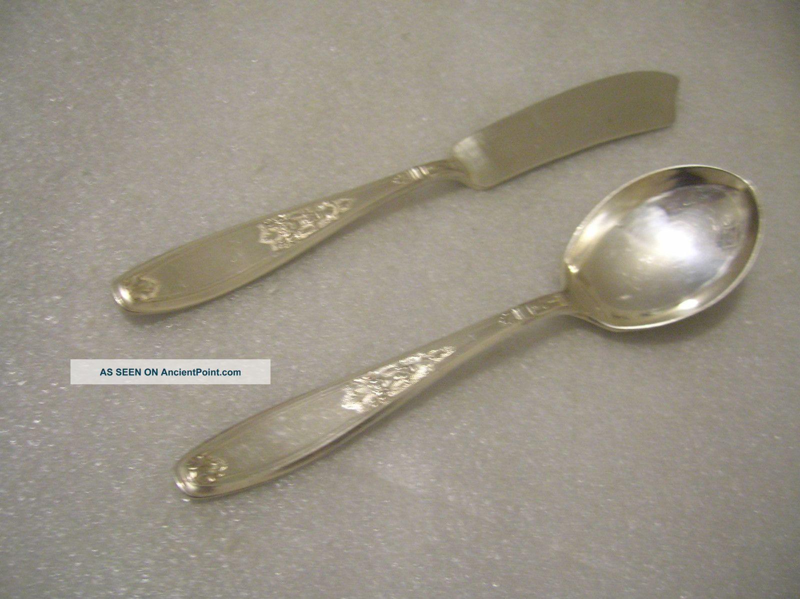 1847 Rogers Ambassador Pattern Master Butter Knife & Sugar Spoon 1919 International/1847 Rogers photo