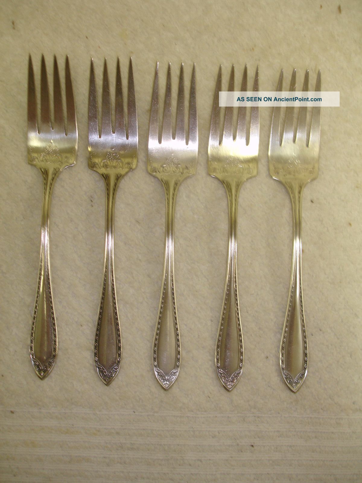 Set Of 5 Sheraton Pattern 1910 Community Silverplate Salad / Dessert Forks Other photo