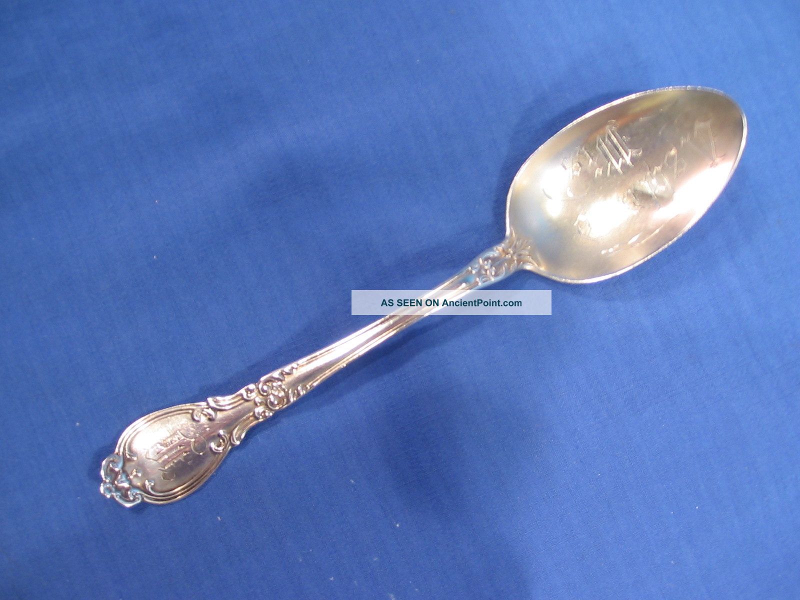 Ashland,  Wis.  - Sterling Silver - Souvenir Teaspoon Souvenir Spoons photo
