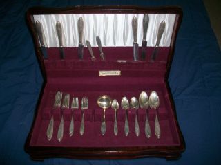 40 Piece 1847 Rogers Bros.  Flatwear Set W/ Wood Box Silverplate Forks Spoons photo