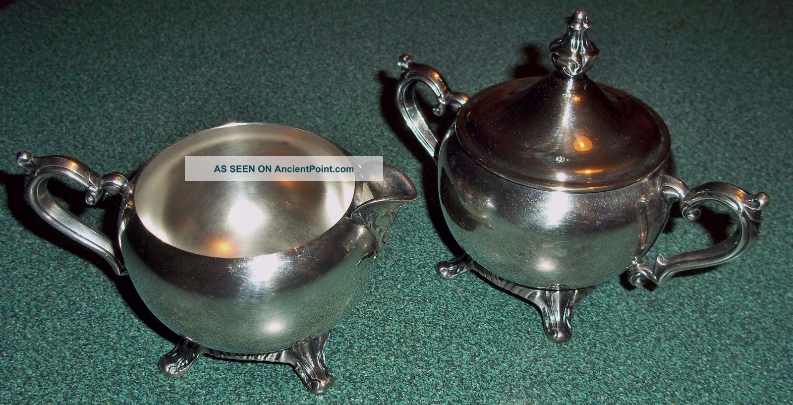 Vintage Silverplate Creamer And Sugar Bowl Set; Footed Creamers & Sugar Bowls photo