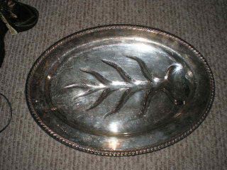 Wm Rogers 810 Oval Meat Serving Tray Platter Footed Silverplate Catches Juice photo