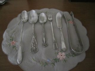 Mix 6 Vtg Tong,  Wm Rogers,  1847 Rogers,  New England Silverplate,  Vernon photo