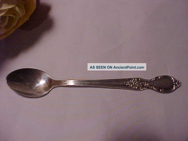 Victorian Rose Silverplate Rogers Baby Child Spoon No Monogram Other photo