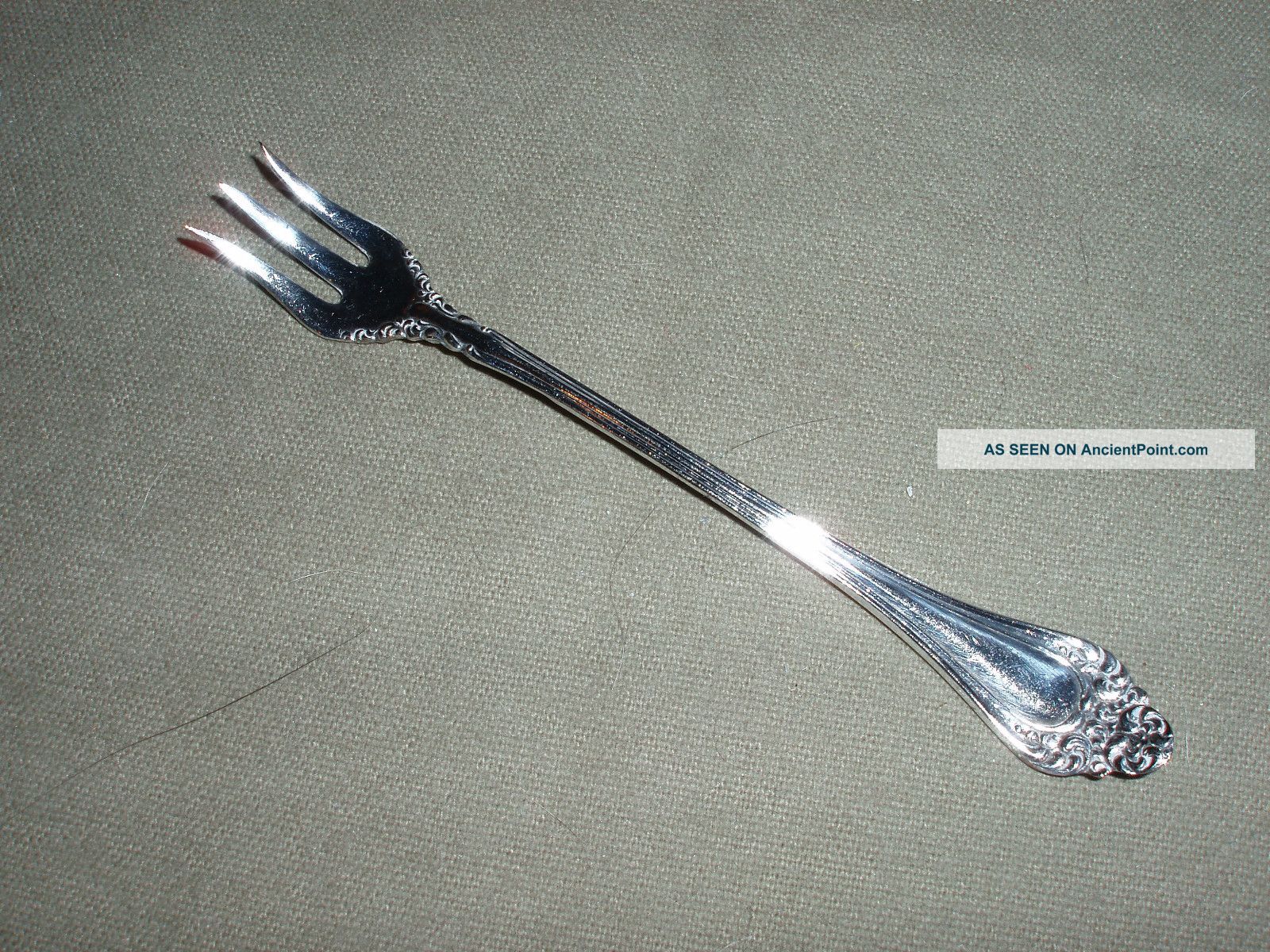 Oregon 1 Seafood/cocktail Fork By Royal Plate 1900 Other photo