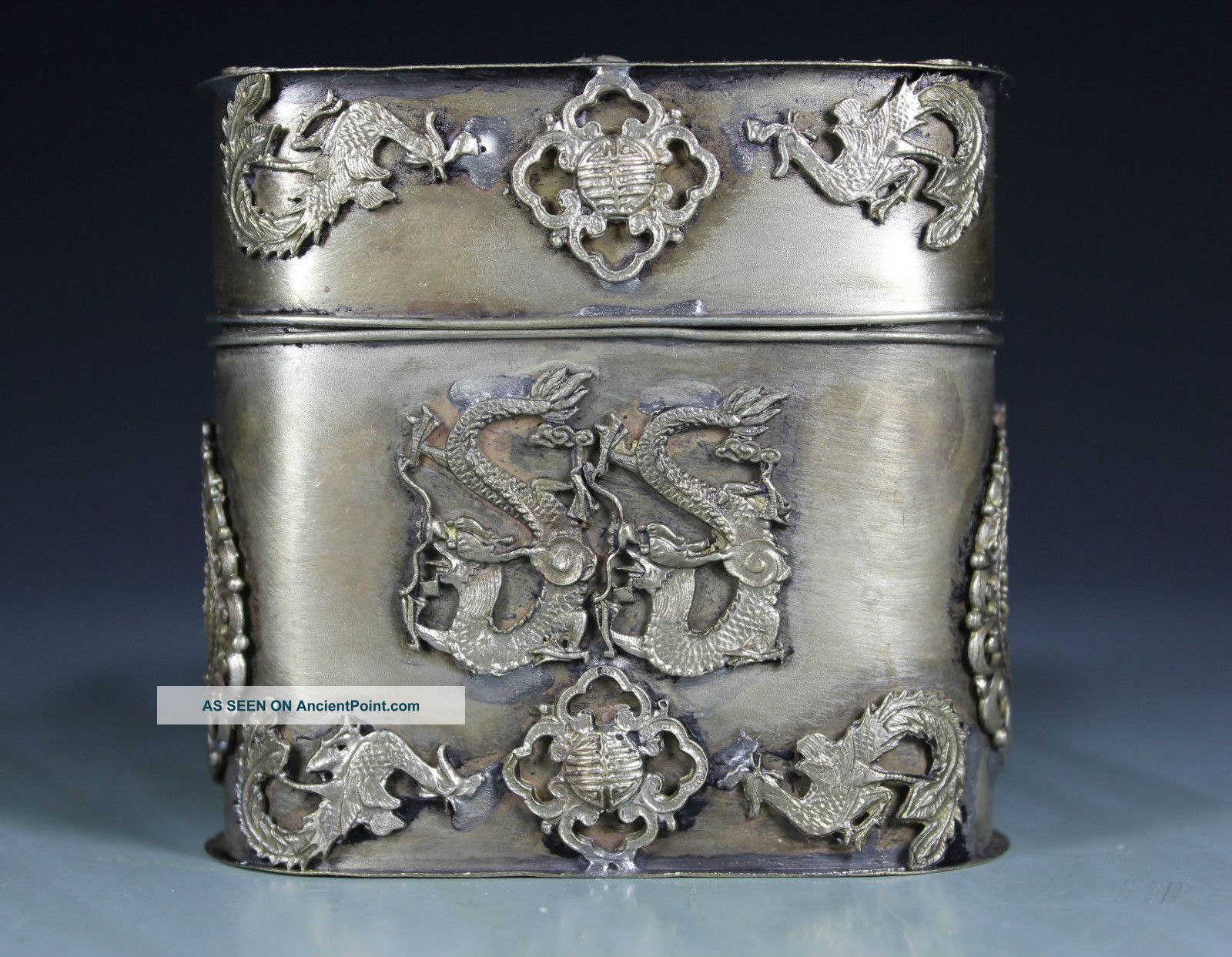 Chinese Old White Copper Handwork Dragon Phoenix Tobacco Box Uncategorized photo