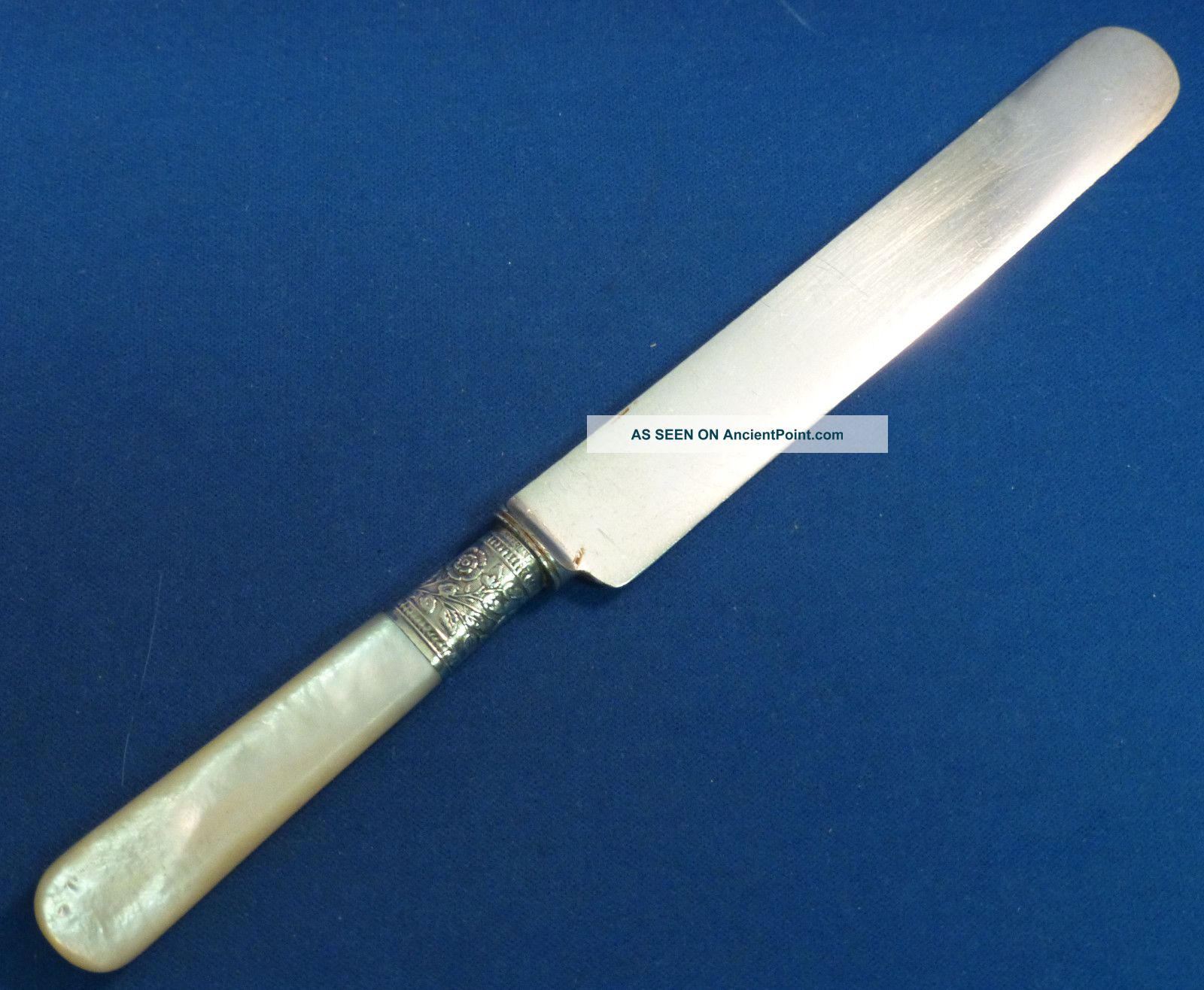 Mother Of Pearl & Sterling Handle 4 Knives - 8 3/8 