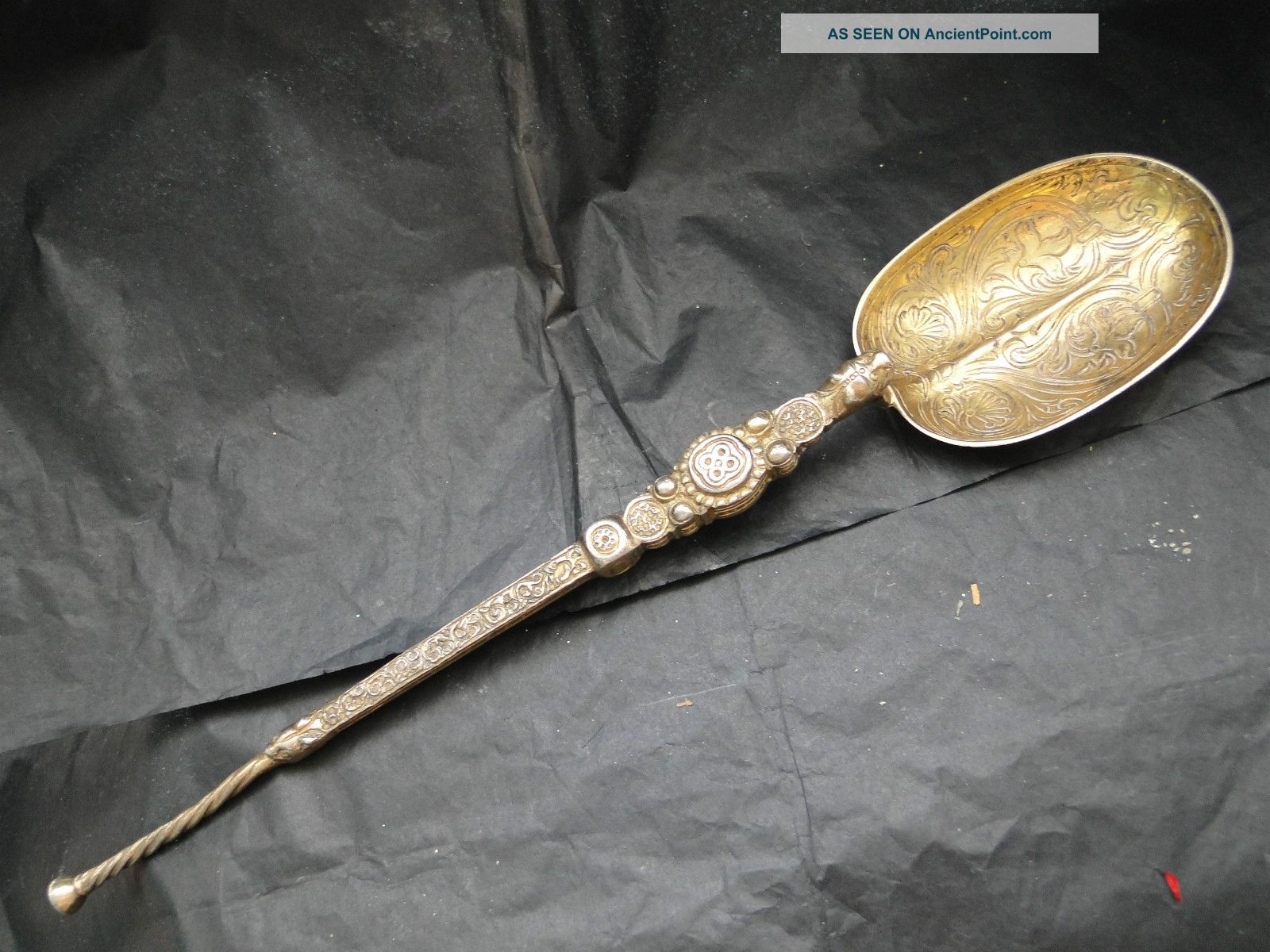 Sterling Silver Gilted Coronation Spoon Made In London 1902 Other photo