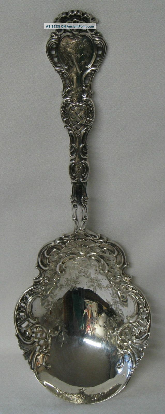 Durgin Regent Sterling Silver Pierced Berry Spoon Openwork C.  1901 Other photo