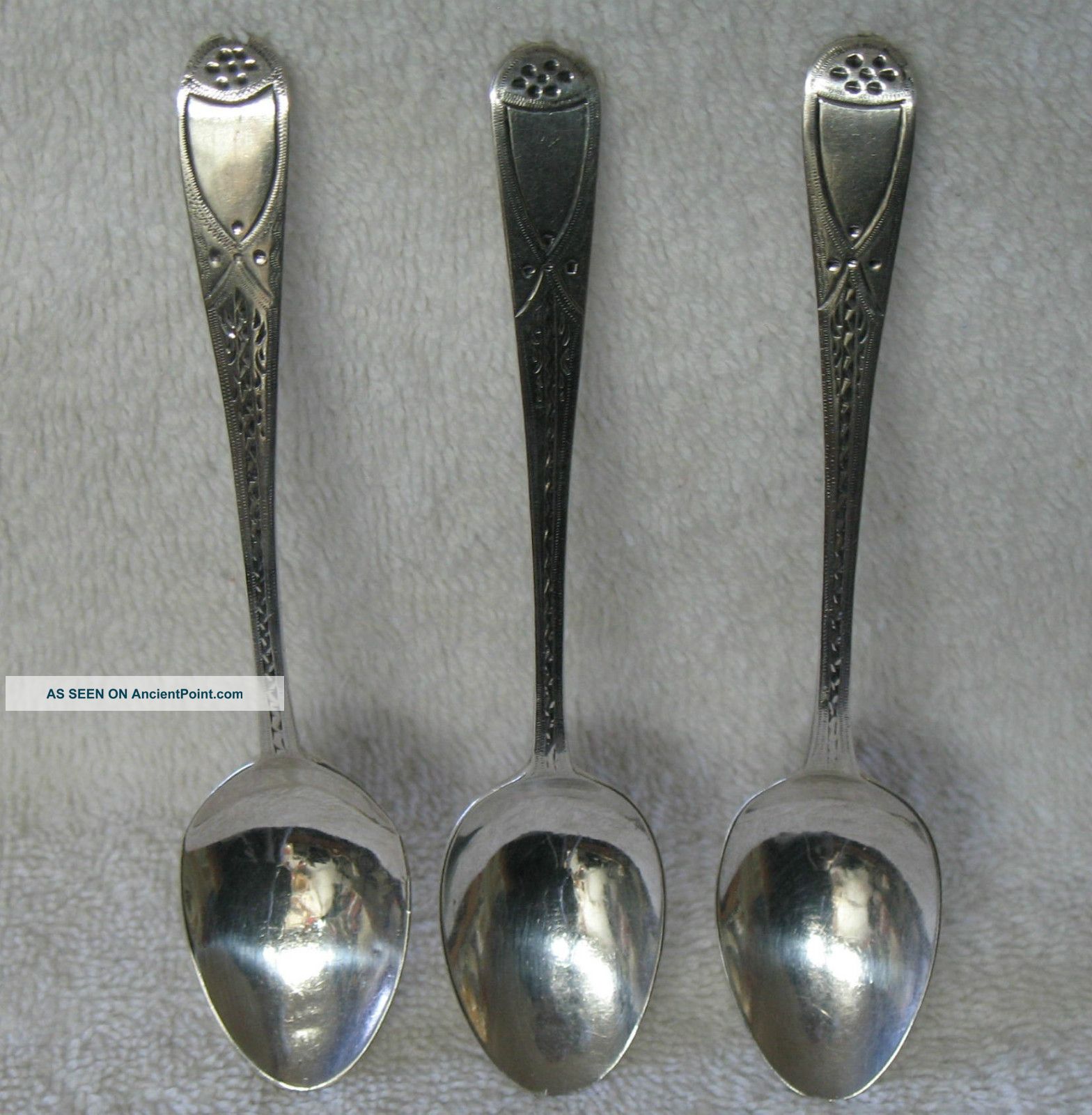 Samuel Godbehere & Edward Wigan London Sterling Teaspoon Circa 1799 Set Of 3 Other photo