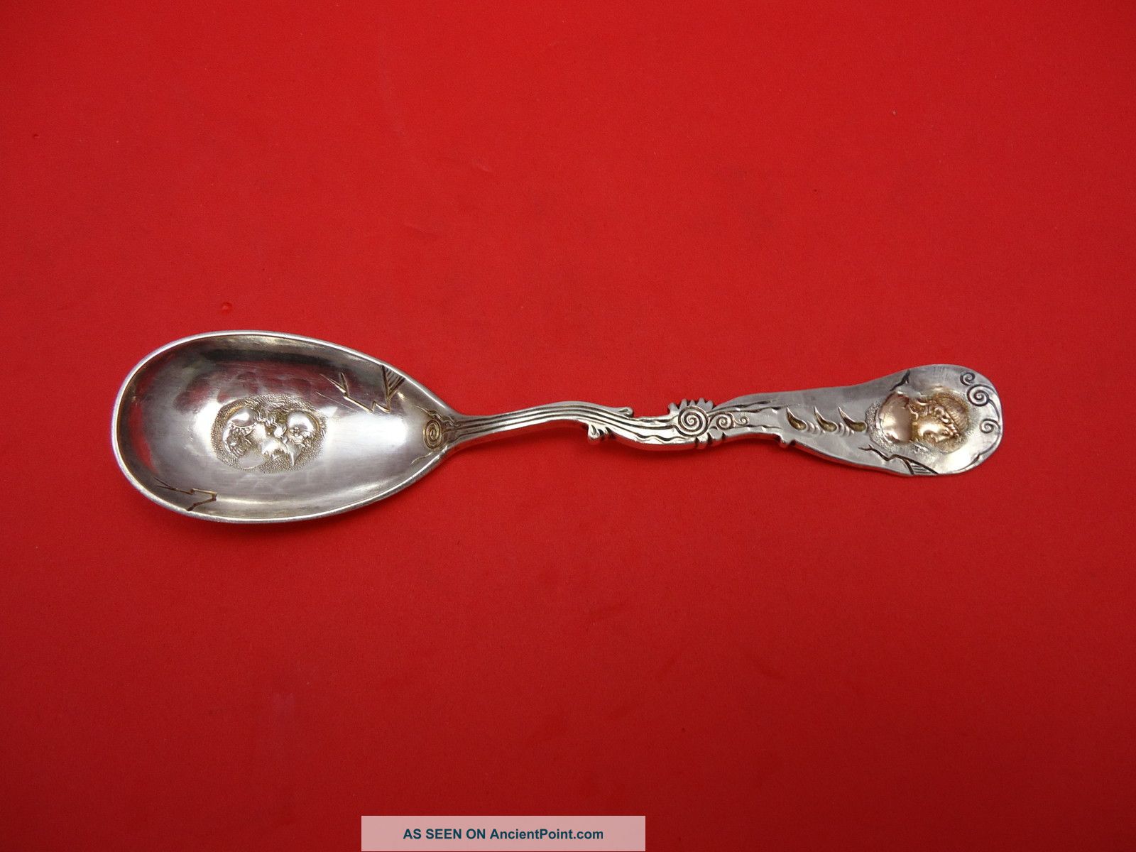 Medallion By Shiebler Sterling Silver Sugar Spoon With Gold Medallion 5 7/8 