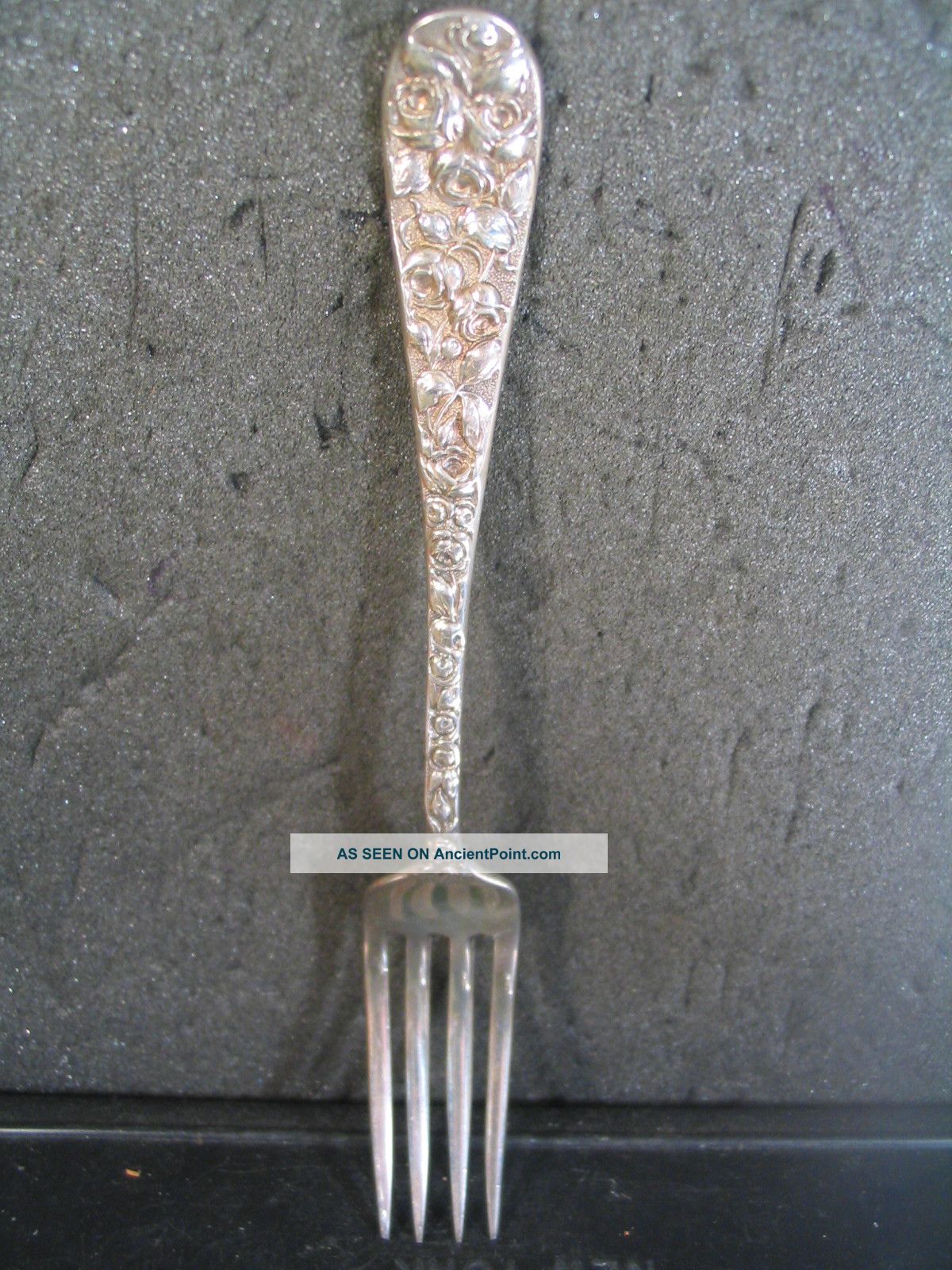 Sterling Schofield Baltimore Rose Fork 6 1/4 
