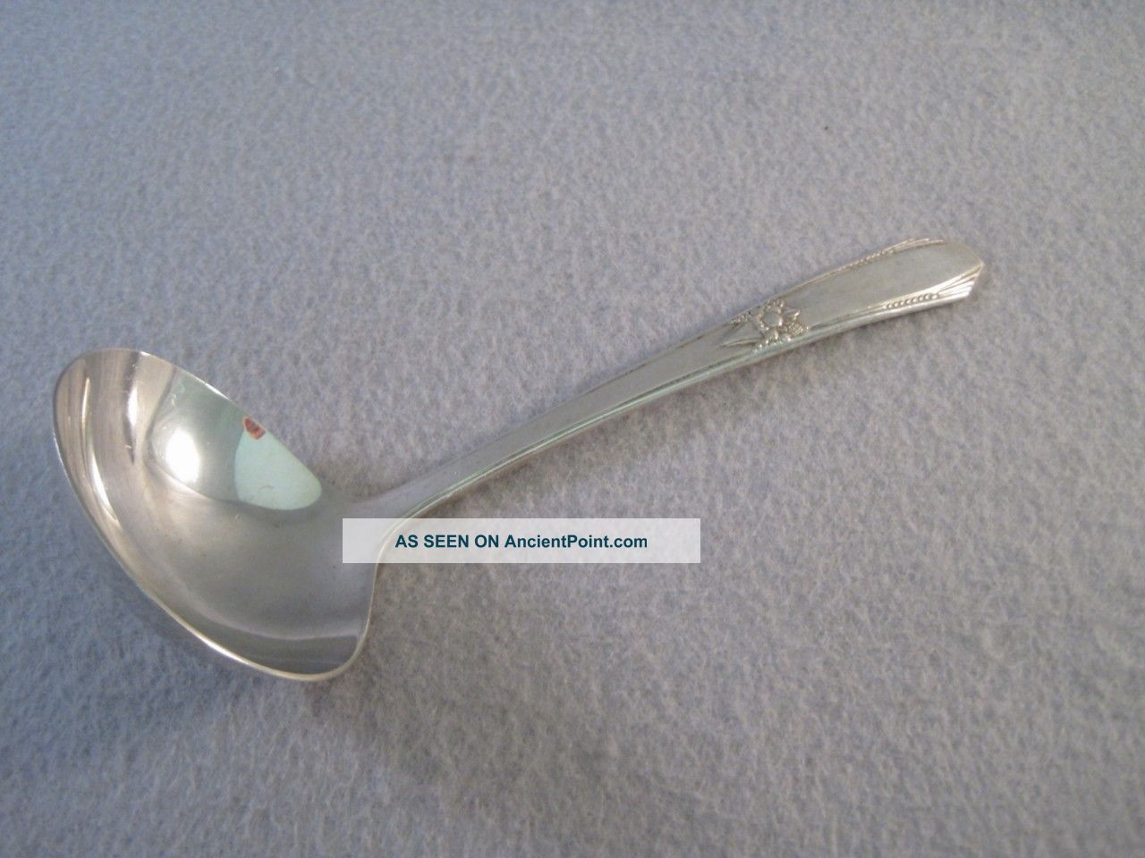 Gravy Ladle Northumbria Sterling Silver Laurier Other photo