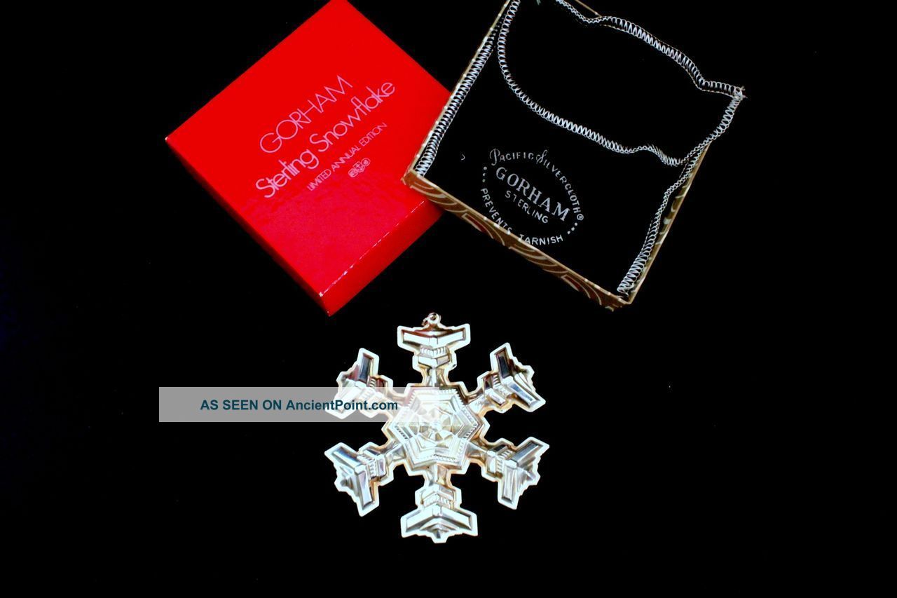 Gorham Sterling Silver Christmas Snowflake Ornament 1977 Other photo