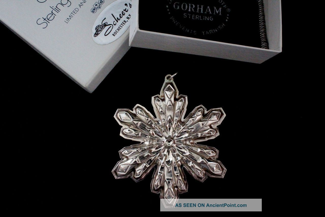 Gorham Sterling Silver Christmas Snowflake Ornament 1974 Other photo