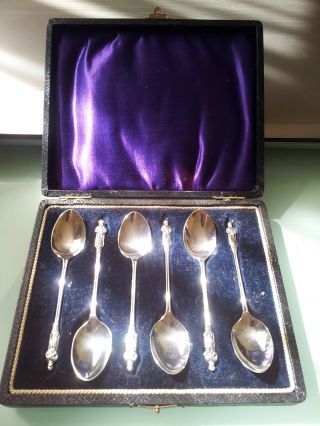 6 Cased Solid Silver Apostle Spoons William Devenport Birm 1918 Condition photo