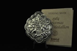 Vintage 1984 Towle Christmas Floral Medallion Sterling Silver Ornament photo