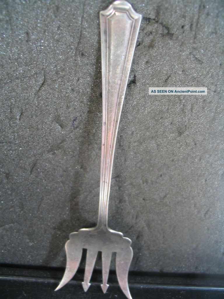 Manchester Mary Warren Sardine Fork 5 1.  2: Nm Other photo