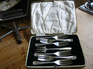 Cased Set Of Solid Silver Cake/pastry Forks With Victorian Serving Fork photo