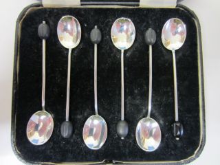 Cased Set Of 6 Art Deco Coffee Spoons With Coffee Bean Finial - London - 1927 photo