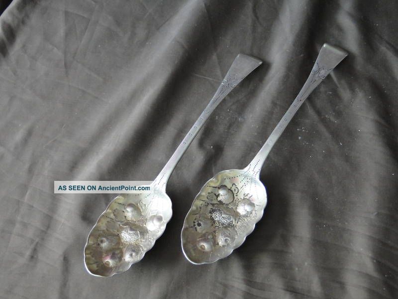 Georg Adams Pr Berry/fruits Serving Spoons Victorian Sterling Silver Dated 1869 Other photo