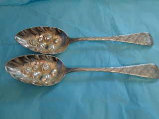 Pair Fruits Serving Spoons Made In Sterling Silver In London 1827 - George Iv photo