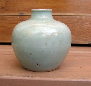 Antique Chinese Asian Song Ming Dynasty Celadon Jarlet Vase photo
