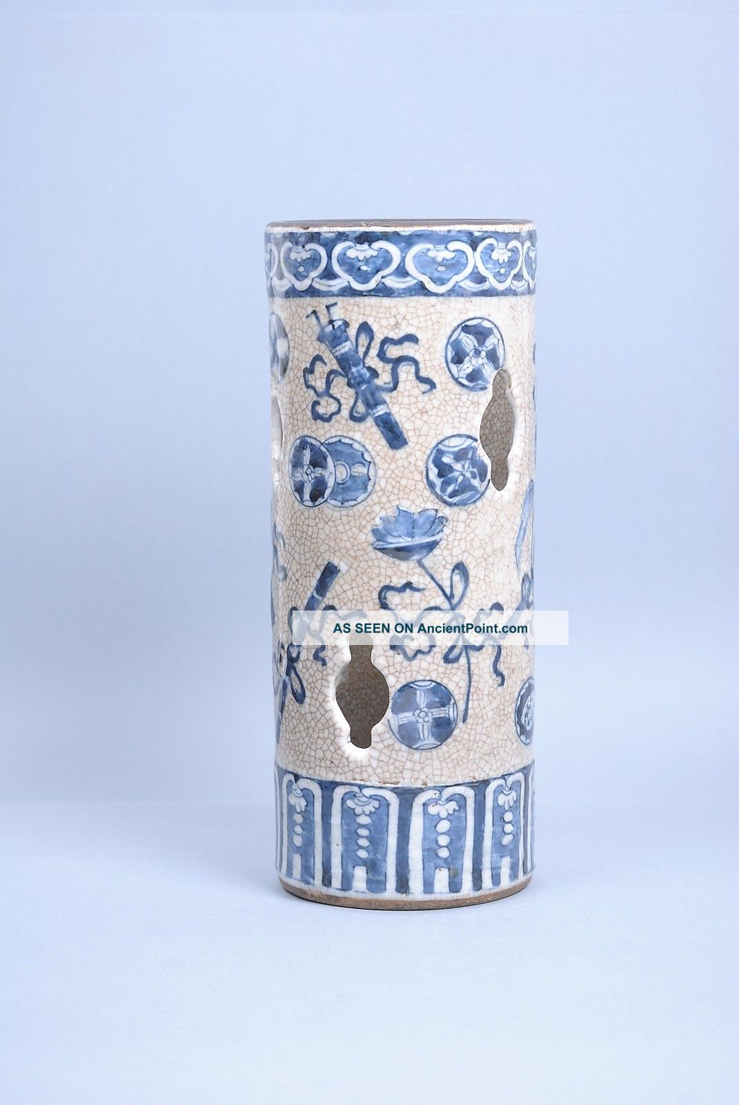 A Rare Hat Stand,  Late Qing 19th Century Crackeled With Underglaze Blue. Vases photo