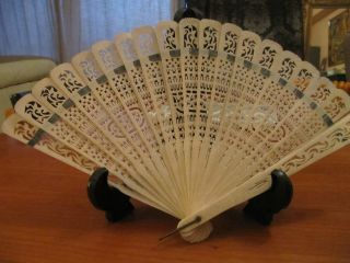 Antique Chinese Export Carved Cantonese Fan photo