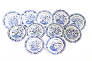 11 Antique Chinese Porcelain Plates,  Qianlong Period photo