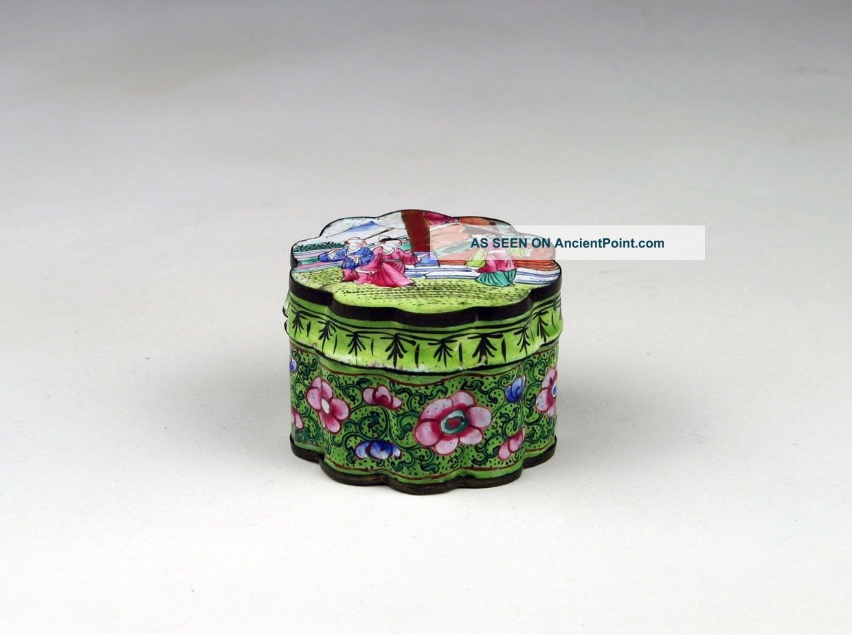 Small Antique Chinese Late Qing Famille Rose Enamel On Copper Box Vases photo
