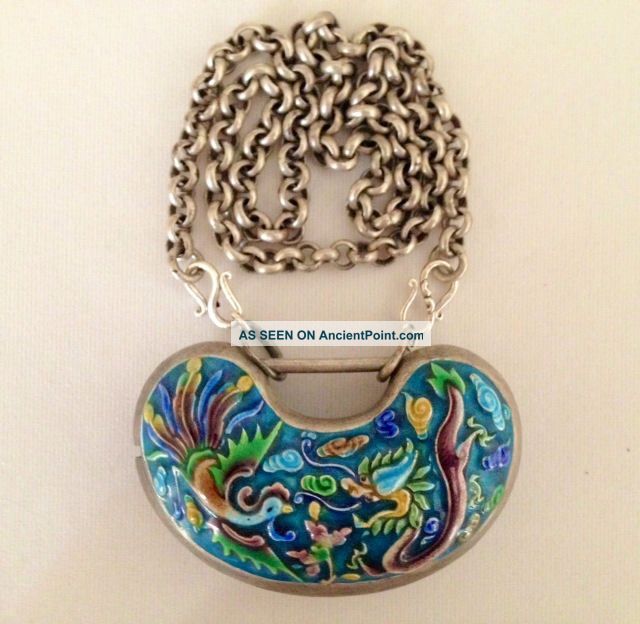 Antique Chinese Silver Link Enameled Repousse Lock Pendant Necklace Necklaces & Pendants photo