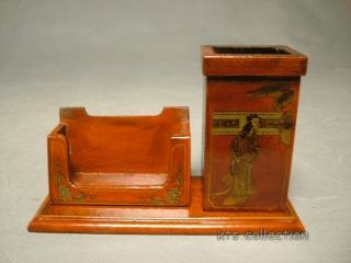 Wonderful Red Color Wooden Card And Pen Holder With Figure Pattern In Gold Color photo